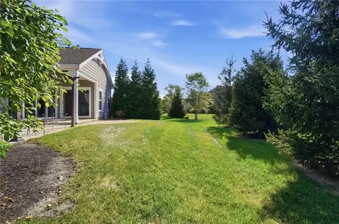 Exterior - 1379 Bourdeaux Way, Centerville, OH 45458 photo 5 of 10