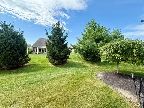 1379 Bourdeaux Way, Centerville, OH 45458 photo 2