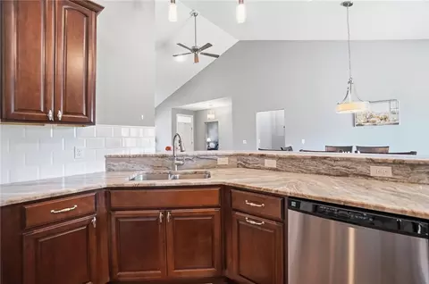Kitchen - 1379 Bourdeaux Way, Centerville, OH 45458 photo 3 of 5