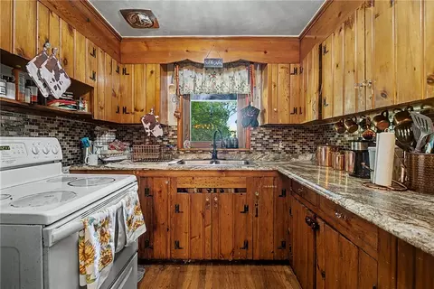 Kitchen - 4 1st St, Medway, OH 45341 photo 4 of 4