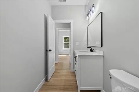 Entry Way - 988 Crab Tree Ct, Morrow, OH 45152 photo 3 of 4
