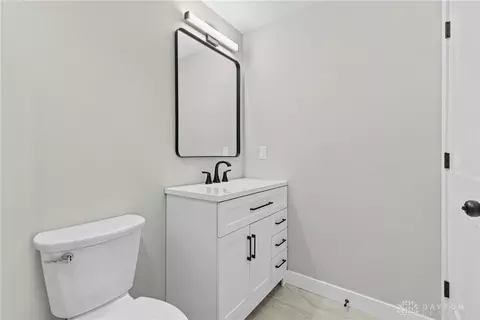 Bath - 988 Crab Tree Ct, Morrow, OH 45152 photo 5 of 5