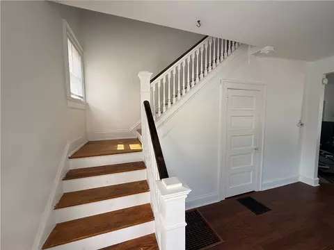 Entry Way - 311 Ludlow Ave, Springfield, OH 45505 photo 2 of 2