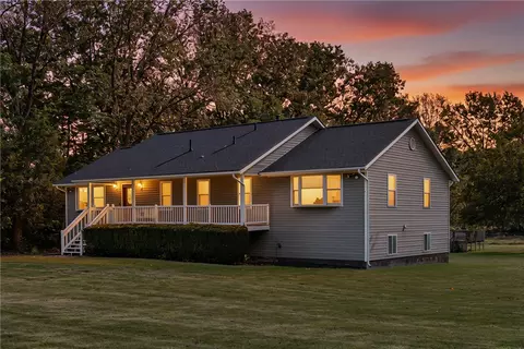 6705 Bethelville Dr, New Carlisle, OH 45344