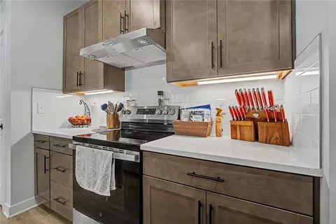 Kitchen - 1071 Brooke Ln, Xenia, OH 45385 photo 7 of 7