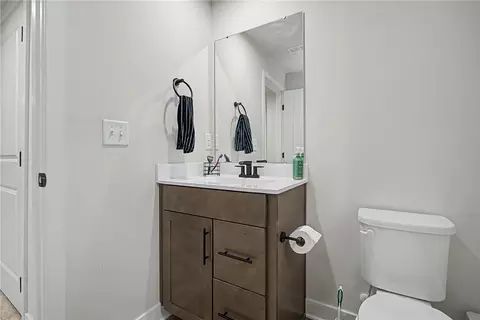 Bath - 1071 Brooke Ln, Xenia, OH 45385 photo 6 of 6