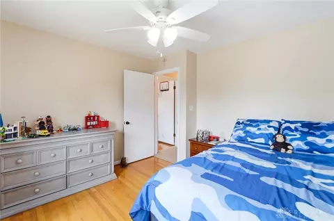 Bedroom - 97 Mimosa Dr, Centerville, OH 45459 photo 3 of 8