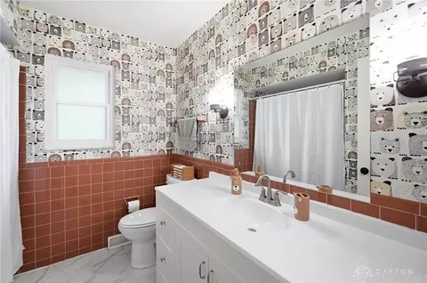 Bath - 97 Mimosa Dr, Centerville, OH 45459 photo 4 of 6