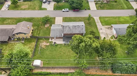 View/Area - 97 Mimosa Dr, Centerville, OH 45459 photo 2 of 3