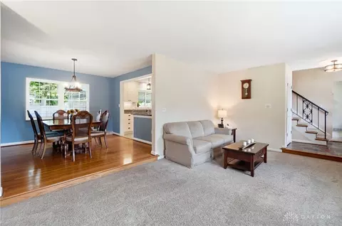 Living - 97 Mimosa Dr, Centerville, OH 45459 photo 4 of 6