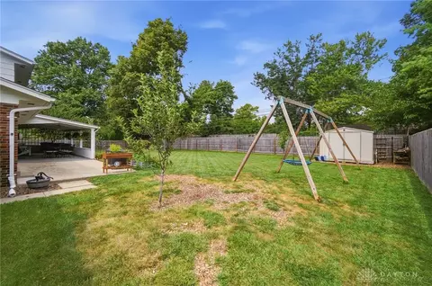 Exterior - 97 Mimosa Dr, Centerville, OH 45459 photo 11 of 15