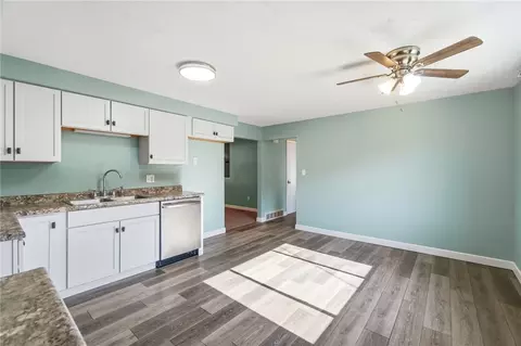 1956 Elaina Dr, Springfield, OH 45503 photo 9