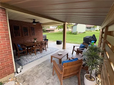 Exterior - 2308 Wrenside Ln, Kettering, OH 45440 photo 10 of 10