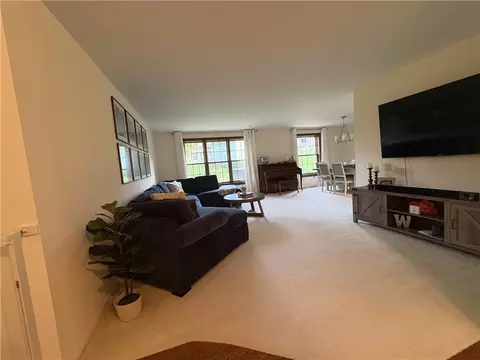 Living - 2308 Wrenside Ln, Kettering, OH 45440 photo 1 of 3