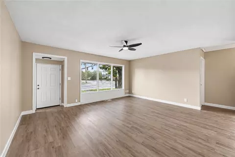 Living - 2151 S Smithville, Kettering, OH 45420 photo 2 of 3