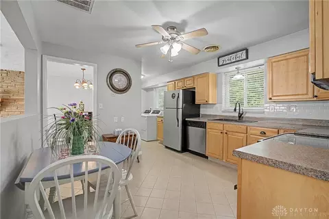 Kitchen - 5127 Chapin St, Centerville, OH 45429 photo 2 of 3