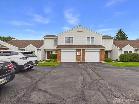Exterior - 1463 Eagle Highlands Dr, Fairborn, OH 45324 photo 2 of 2