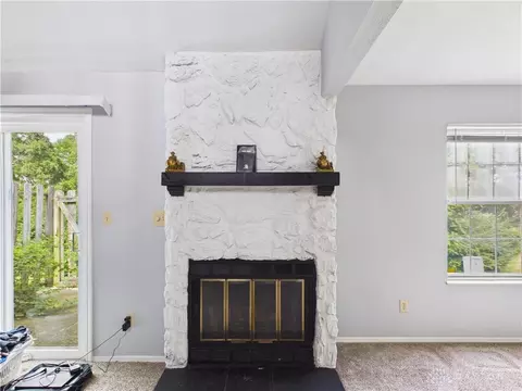 Living - 1463 Eagle Highlands Dr, Fairborn, OH 45324 photo 1 of 1