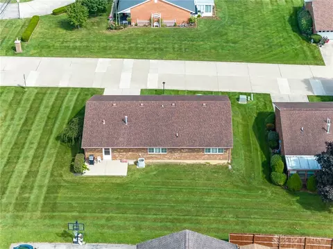 View/Area - 1011 Abington Pl, Springfield, OH 45503 photo 1 of 4