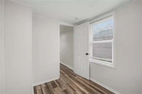 Bedroom - 2629 Berger Ave, Springfield, OH 45503 photo 2 of 2