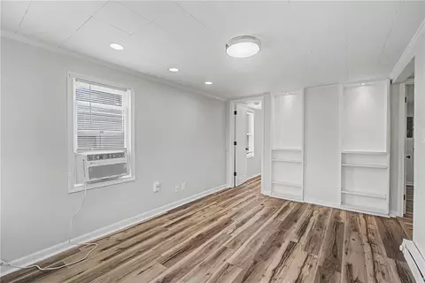 Living - 2629 Berger Ave, Springfield, OH 45503 photo 1 of 4