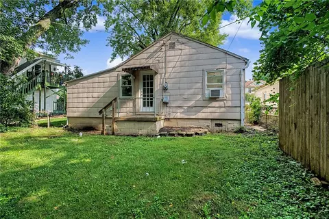 Exterior - 2629 Berger Ave, Springfield, OH 45503 photo 8 of 8