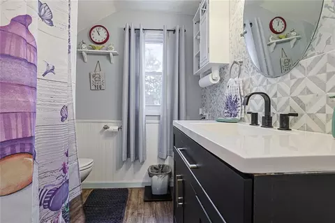 Bath - 188 Willis Ave, Springfield, OH 45505 photo 1 of 1