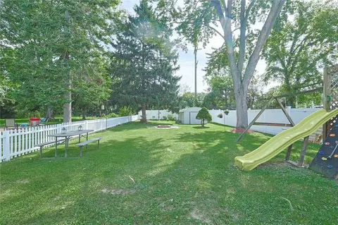 Exterior - 188 Willis Ave, Springfield, OH 45505 photo 6 of 10