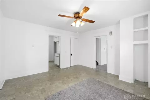 Living - 719 N Belmont Ave, Springfield, OH 45503 photo 7 of 7