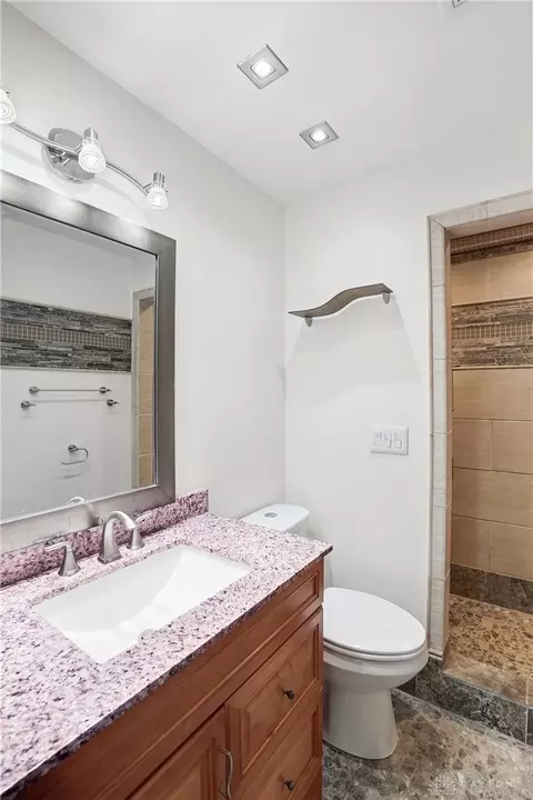 Bath - 3524 Ascot Ct, Kettering, OH 45429 photo 1 of 4