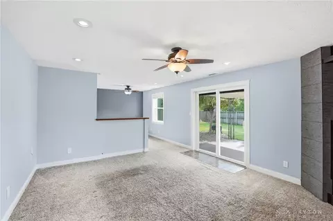 Living - 3524 Ascot Ct, Kettering, OH 45429 photo 2 of 3