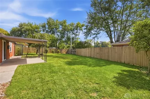 Exterior - 3524 Ascot Ct, Kettering, OH 45429 photo 3 of 6