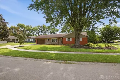 Exterior - 3524 Ascot Ct, Kettering, OH 45429 photo 2 of 6