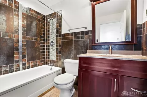 Bath - 3524 Ascot Ct, Kettering, OH 45429 photo 4 of 4