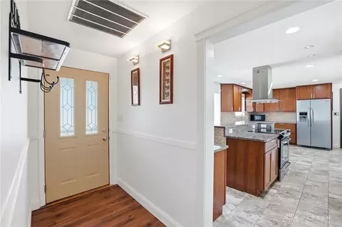 Entry Way - 3524 Ascot Ct, Kettering, OH 45429 photo 1 of 1