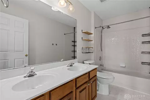 Bath - 53 Meadows Dr, Springboro, OH 45066 photo 2 of 6