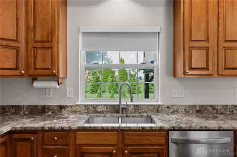 Kitchen - 53 Meadows Dr, Springboro, OH 45066 photo 5 of 5