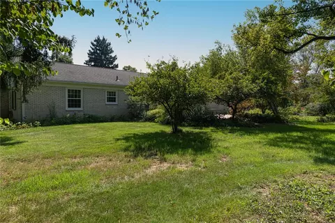 Exterior - 1553 Red Oak Rd, Kettering, OH 45432 photo 7 of 8