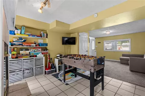 Entry Way - 1704 Redbush Ave, Kettering, OH 45420 photo 7 of 7