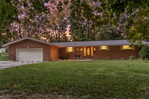 1435 Gascho Dr, Dayton, OH 45410