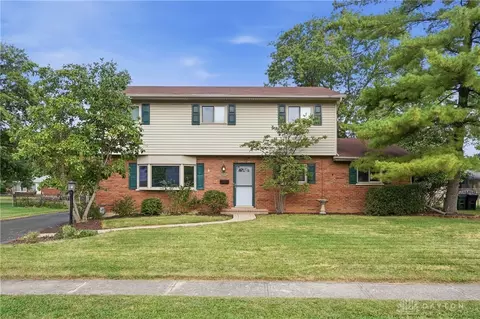 3162 Sunnyhollow Ln, Cincinnati, OH 45239