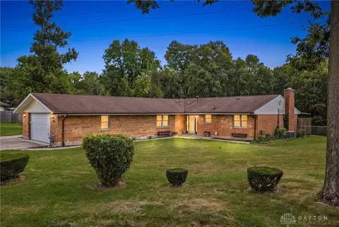 802 Range Ave, Miamisburg, OH 45342