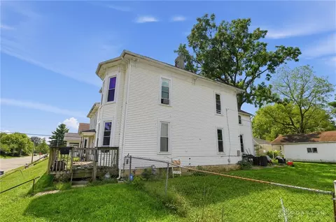 Exterior - 207 S Shaffer St, Springfield, OH 45506 photo 1 of 2