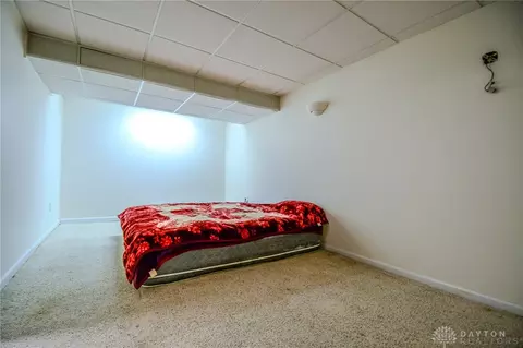 Bedroom - 1584 Farrington Dr, Kettering, OH 45420 photo 5 of 6