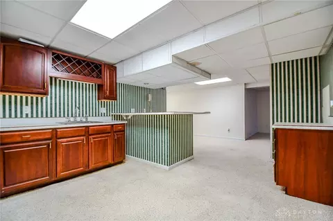 Kitchen - 1584 Farrington Dr, Kettering, OH 45420 photo 4 of 4