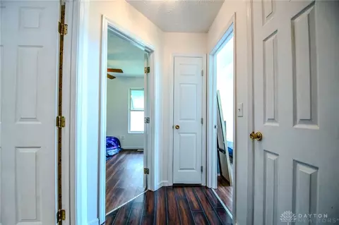 Entry Way - 1584 Farrington Dr, Kettering, OH 45420 photo 2 of 2