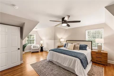 Bedroom - 4010 Ridgeway Rd, Kettering, OH 45429 photo 3 of 4