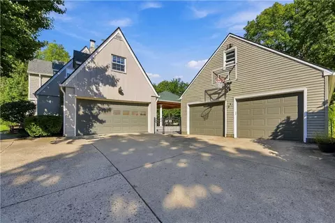Other - 4010 Ridgeway Rd, Kettering, OH 45429 photo 1 of 15