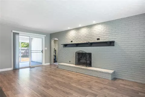 Living - 7870 Old Dobbin Pl, Centerville, OH 45459 photo 5 of 7