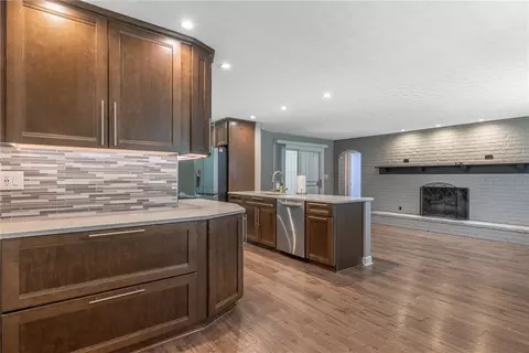 Kitchen - 7870 Old Dobbin Pl, Centerville, OH 45459 photo 2 of 5